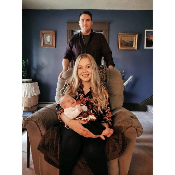 Meet your Posher, Sarah mariea - Picture 1 of 1